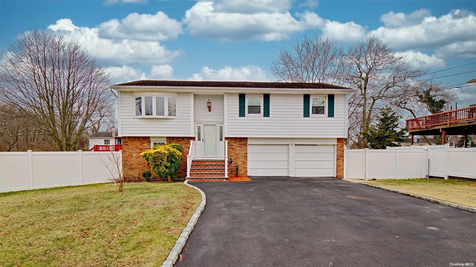 Property Photo: 86 Henry Avenue NY 11702