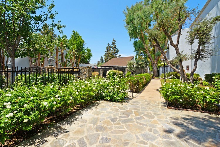 Property Photo:  18645 Hatteras Street 264  CA 91356 