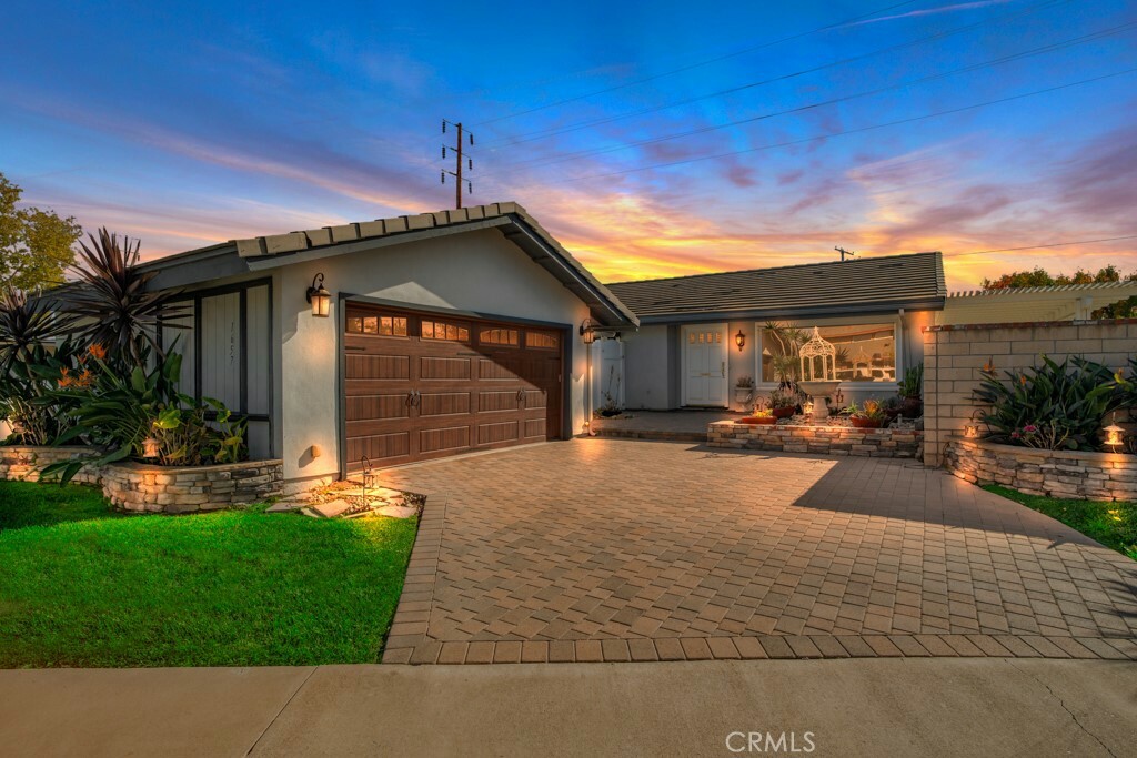 Property Photo:  1657 Texas Circle  CA 92626 