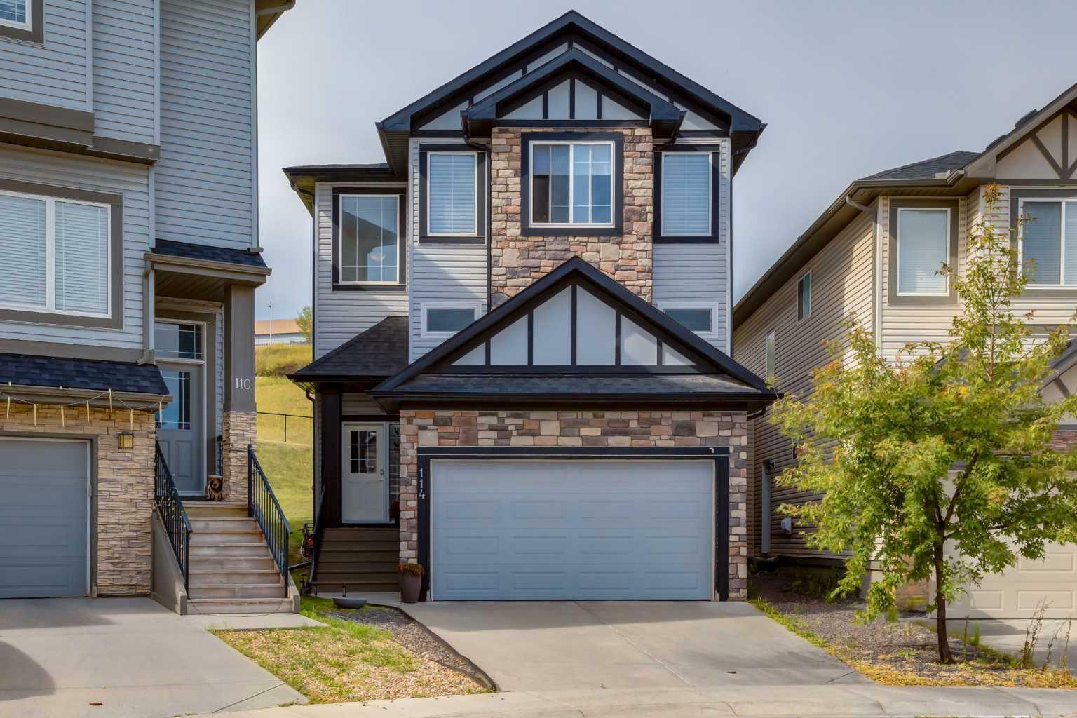 114 Sherwood Mount NW  Calgary AB T3R 0G5 photo