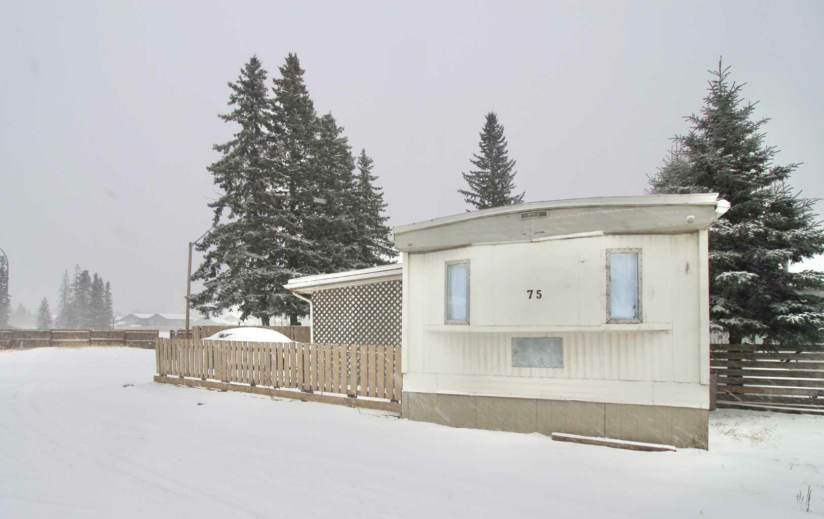 Property Photo:  145 East River Road 75  AB T7V 1S4 