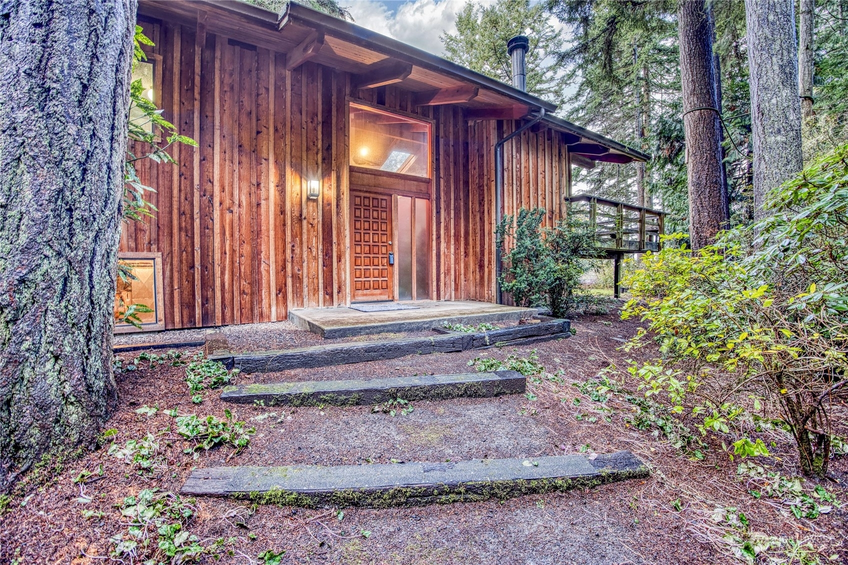 Property Photo:  1511 NE Hudson Street  WA 98370 