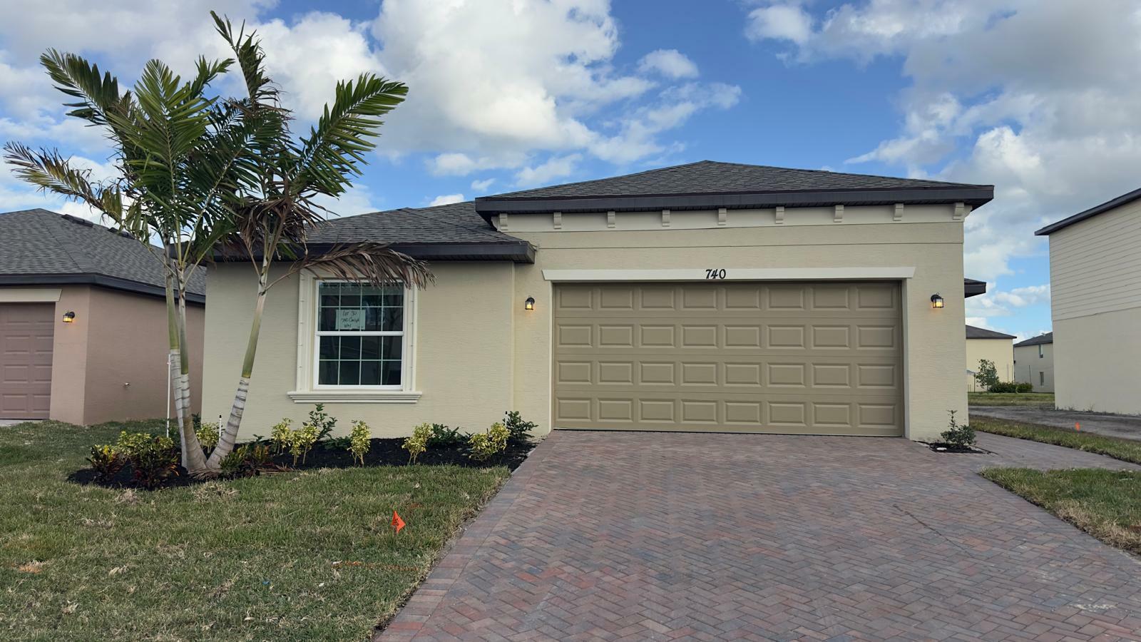 Property Photo:  740 Carlyle Way  FL 34947 