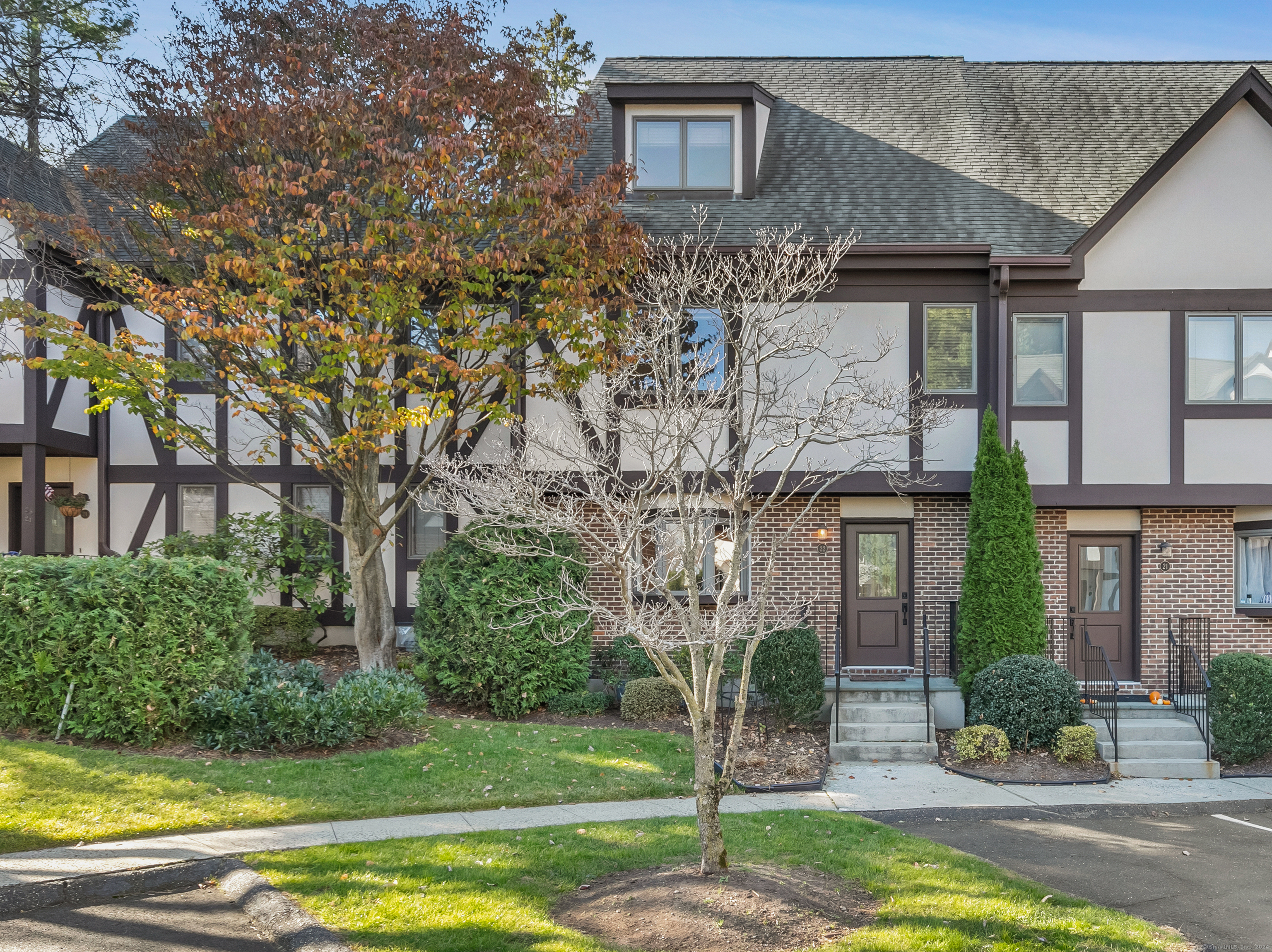 668 Glenbrook Road 22  Stamford CT 06906 photo