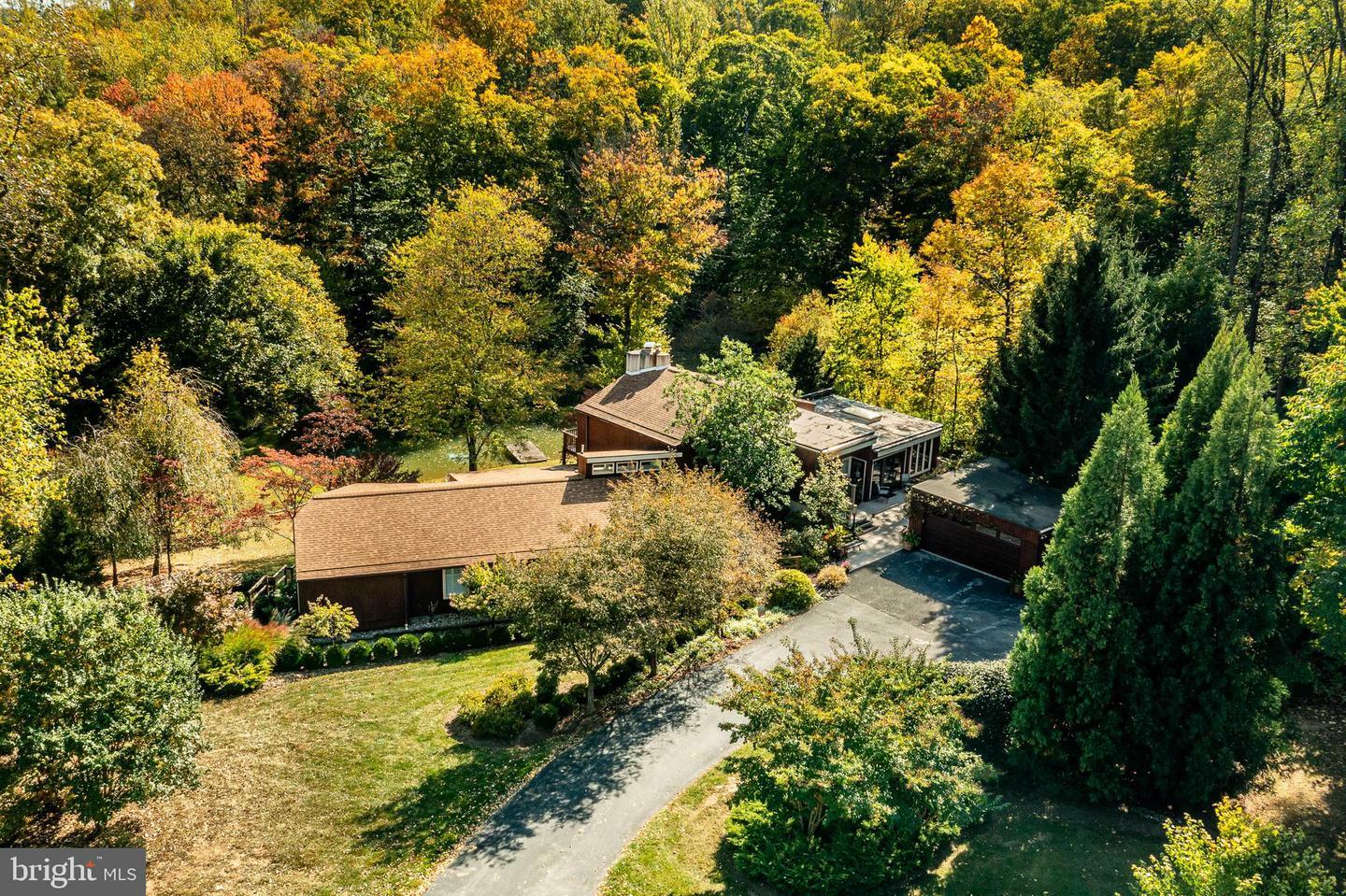 Property Photo:  4082 Tinker Hill Road  PA 19460 