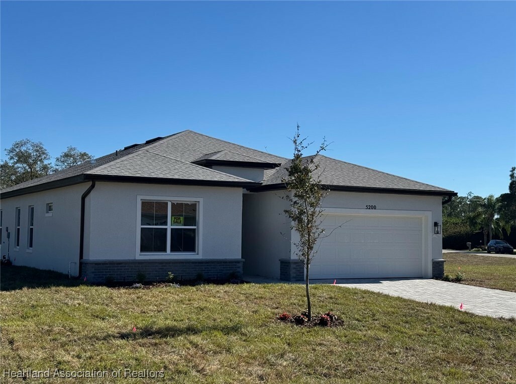 Property Photo:  5200 Belmar Drive  FL 33872 