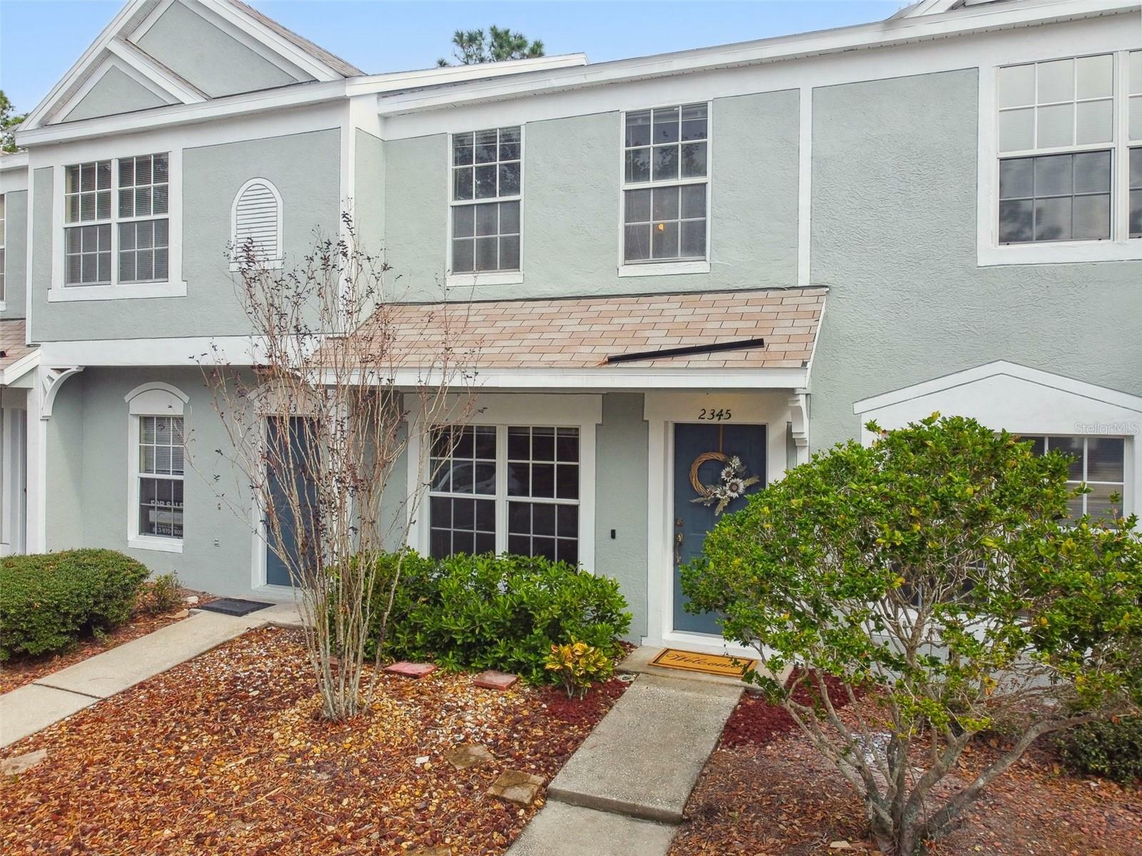 Property Photo:  2345 Lake Woodberry Circle  FL 33510 