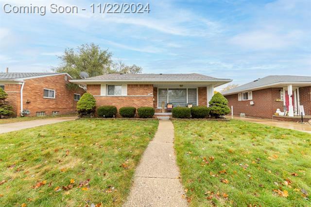 Property Photo:  8535 Winston Lane  MI 48127 