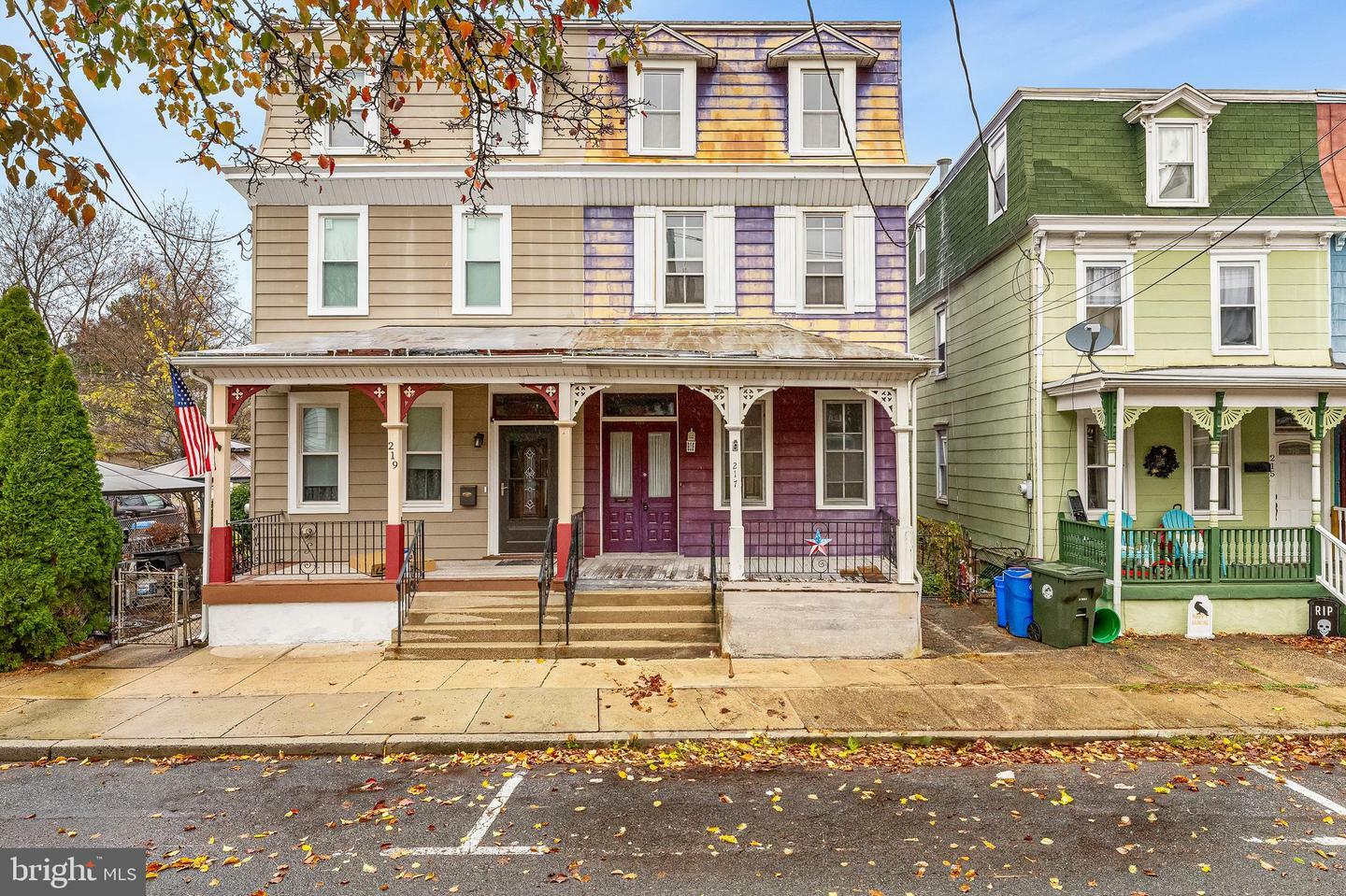 Property Photo:  217 W Union Street  NJ 08016 