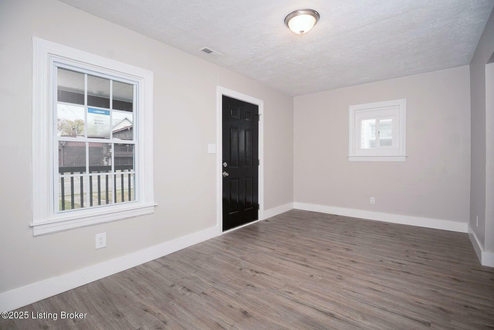 Property Photo:  1110 Weller Ave  KY 40208 