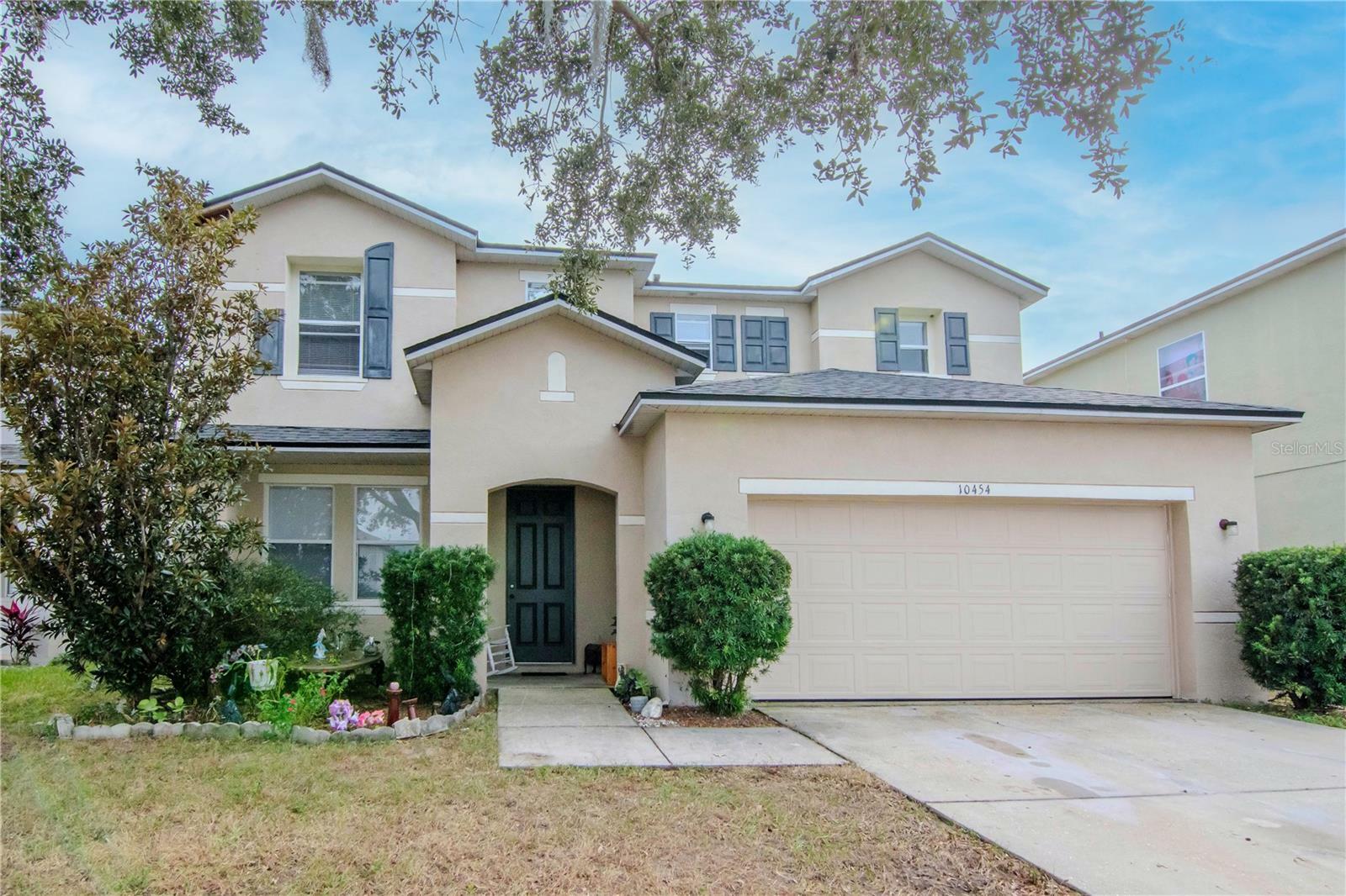 Property Photo:  10454 River Bream Drive  FL 33569 