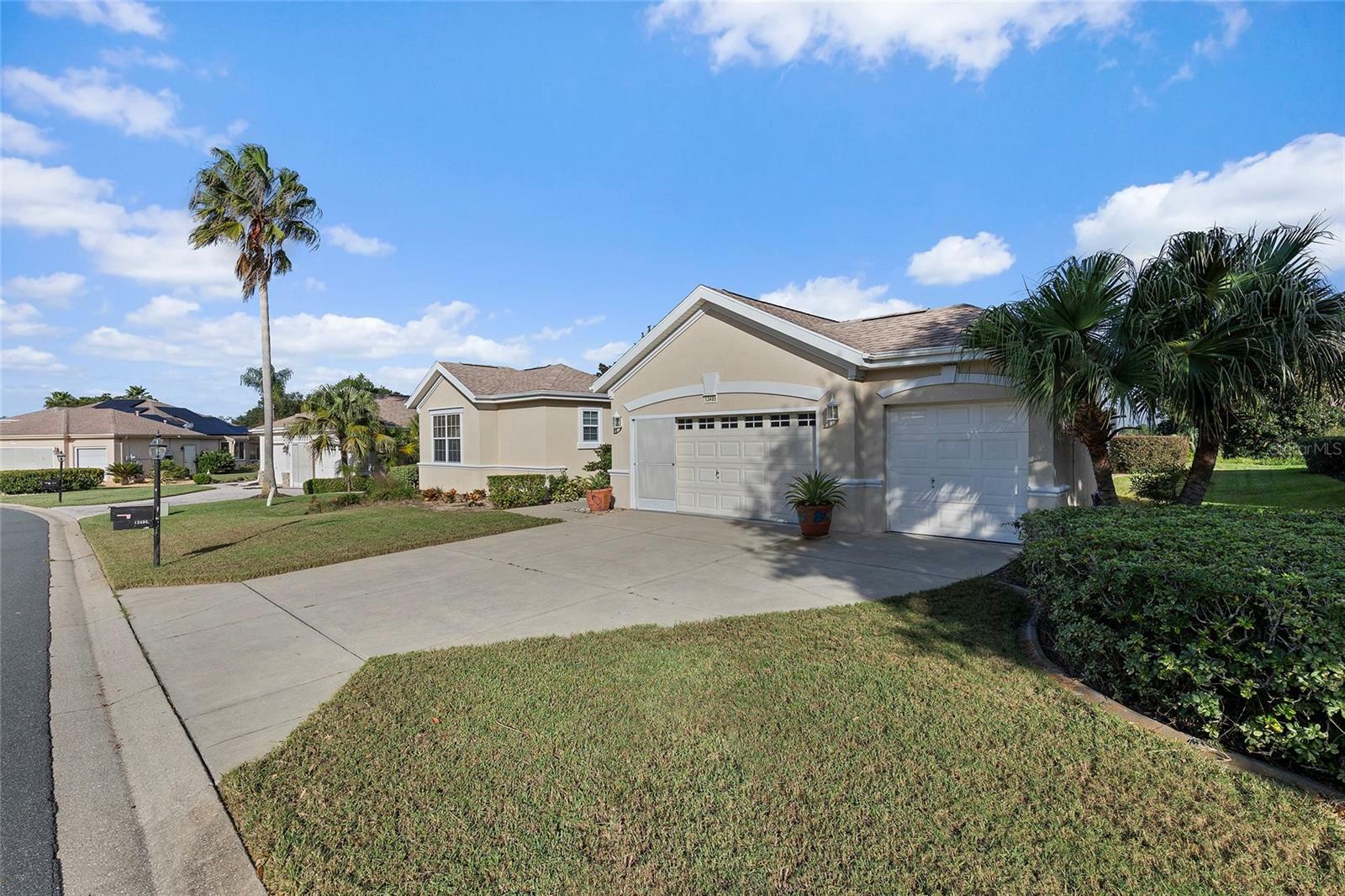 Property Photo:  13495 SE 93rd Court Road  FL 34491 