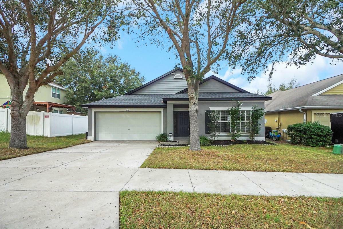 Property Photo:  1031 Longville Circle  FL 32778 