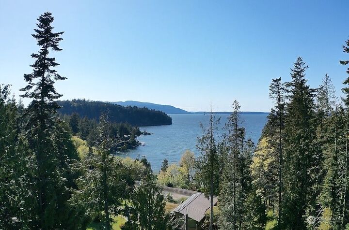 Property Photo: 166 Soundview Drive WA 98229