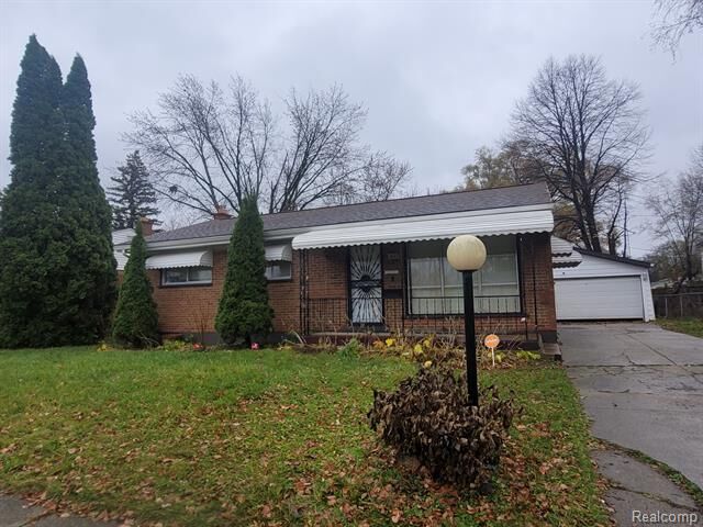 Property Photo: 1807 W Hobson Avenue MI 48504