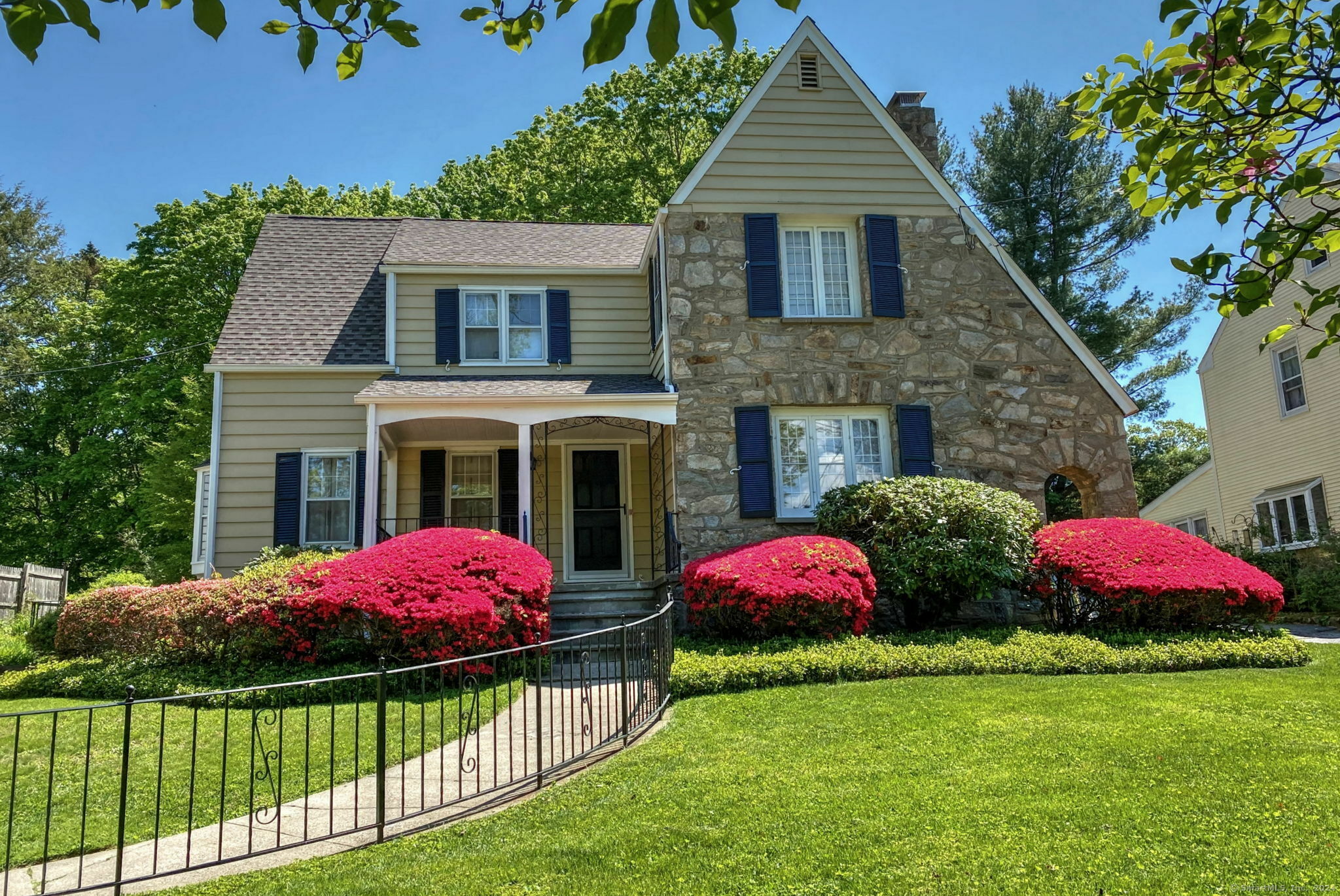 Property Photo:  310 Booth Hill Road  CT 06611 