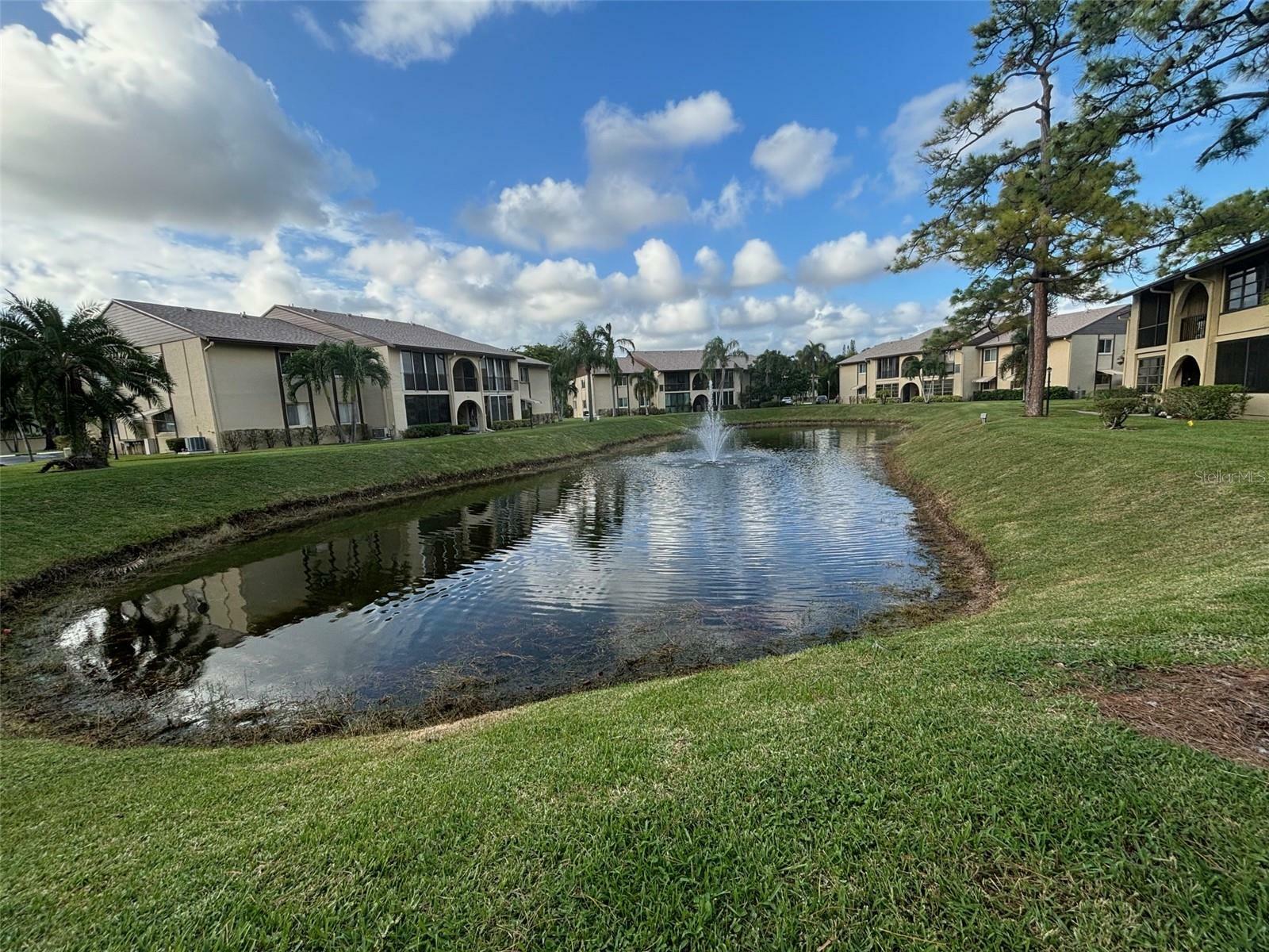 Property Photo:  332 Pine Ridge Circle B1  FL 33463 