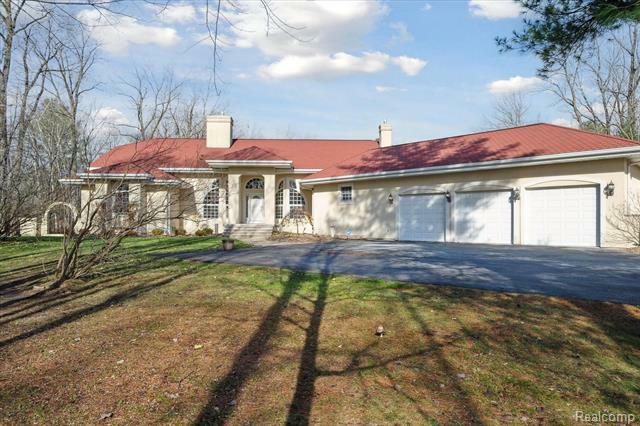 Property Photo:  5240 Davis Road  MI 48079 