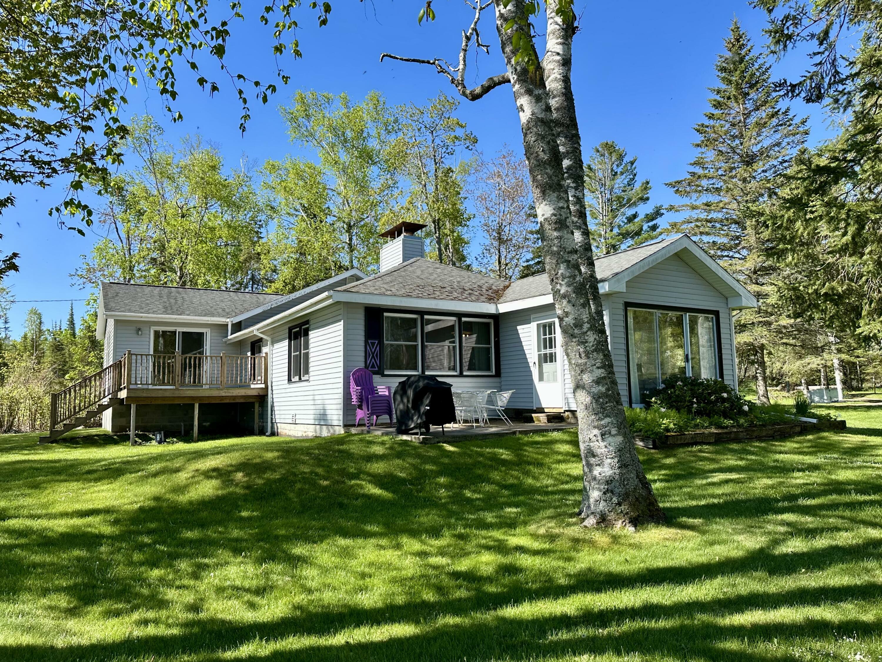 16294 Morningside Lane  Cheboygan MI 49721 photo