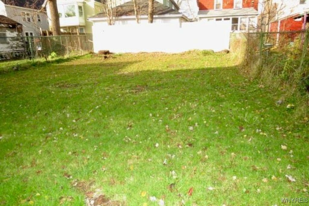 Property Photo:  22 Heward Avenue  NY 14207 