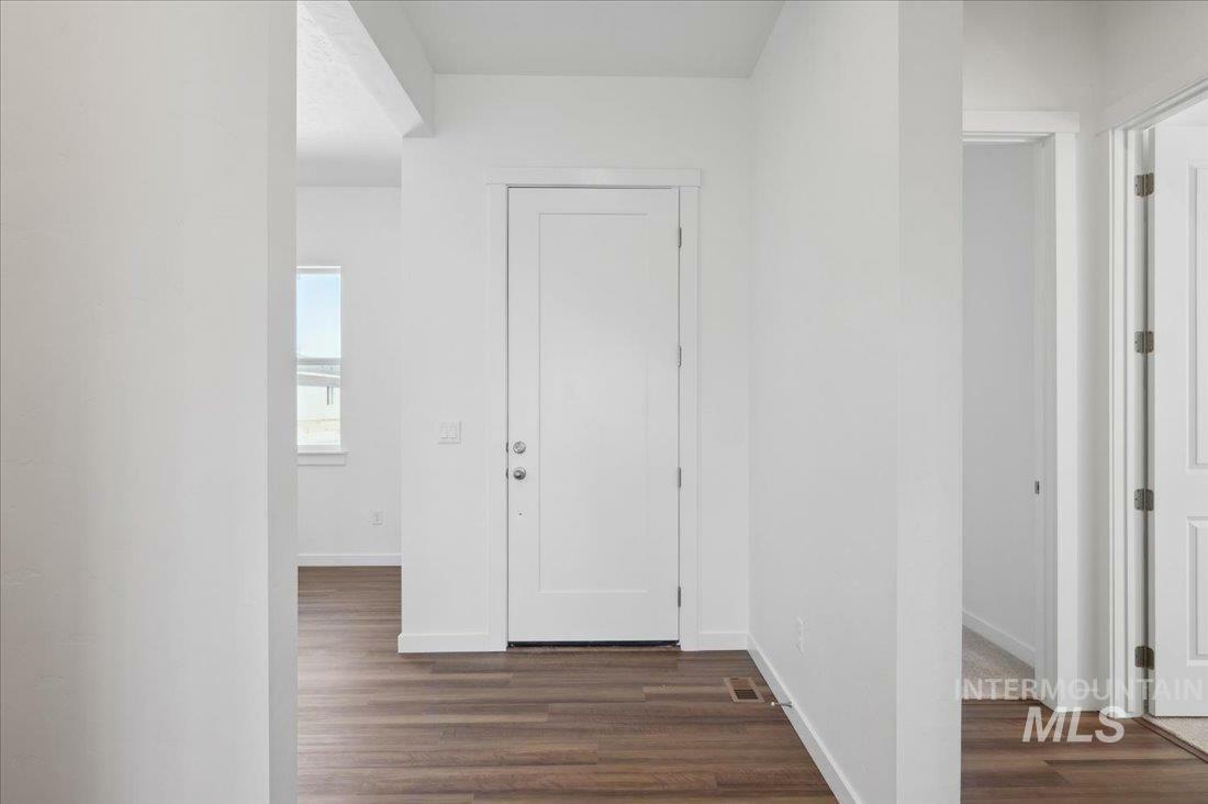 Property Photo: 1523 W Switchgrass Ct ID 83642