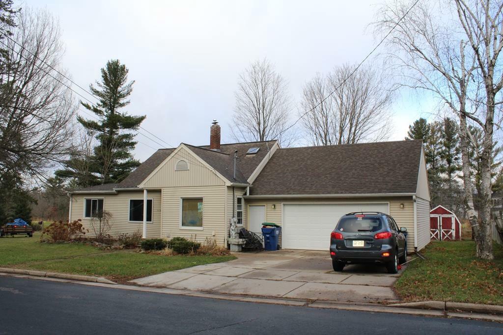 Property Photo:  1102 Sylvan Street  WI 54403 