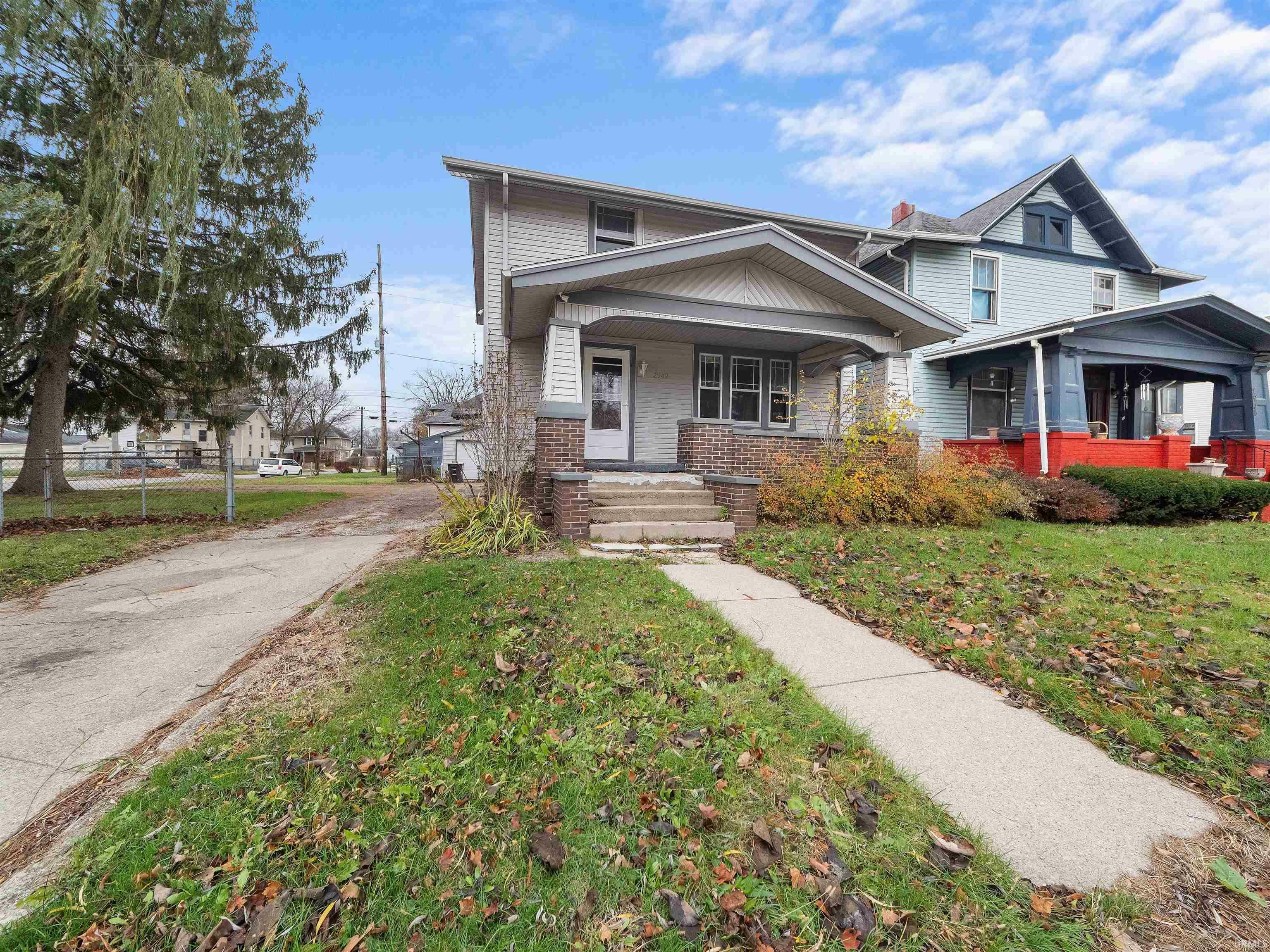 Property Photo:  2942 Hanna Street  IN 46806 