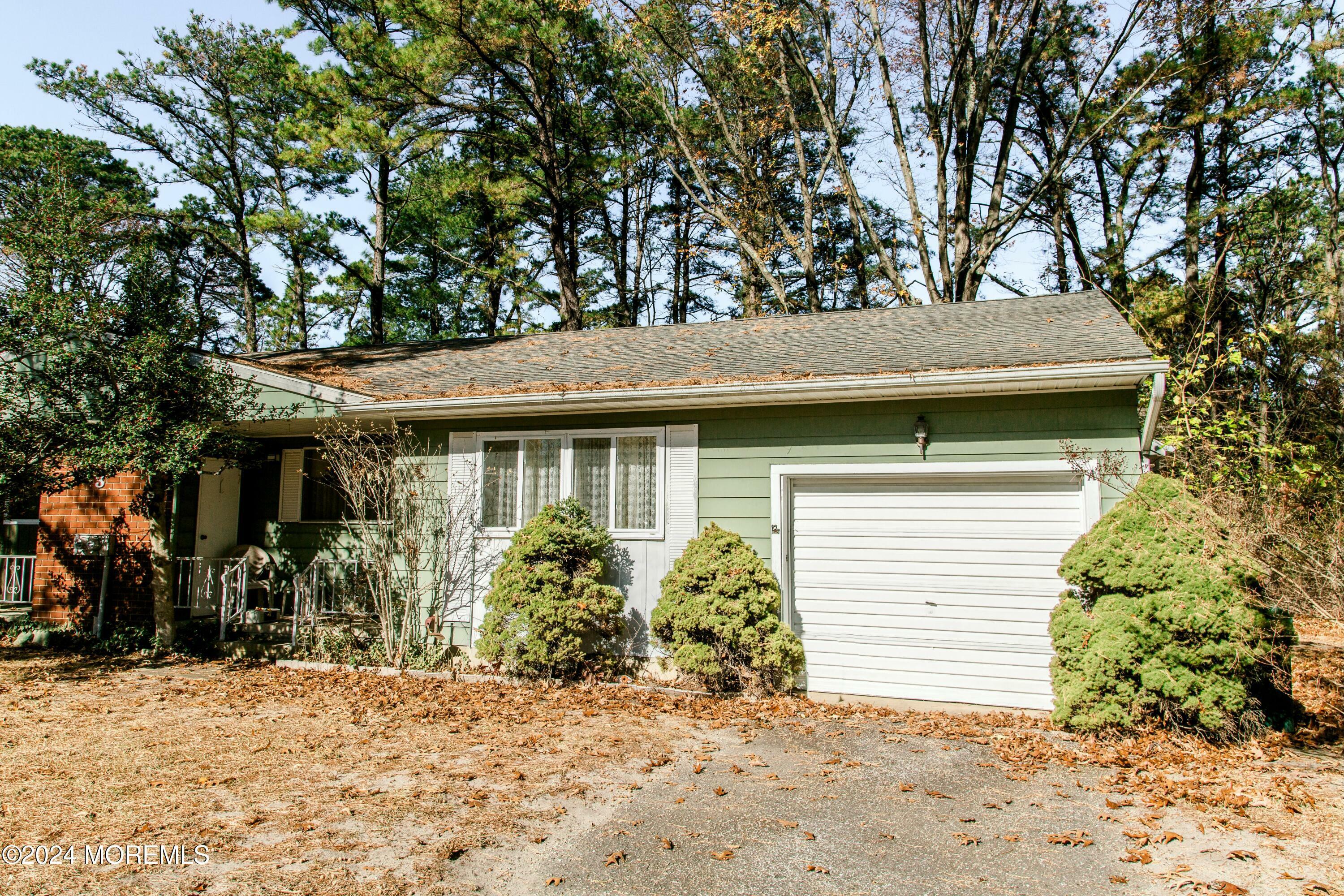 Property Photo:  3 New Hampshire Lane A  NJ 08759 