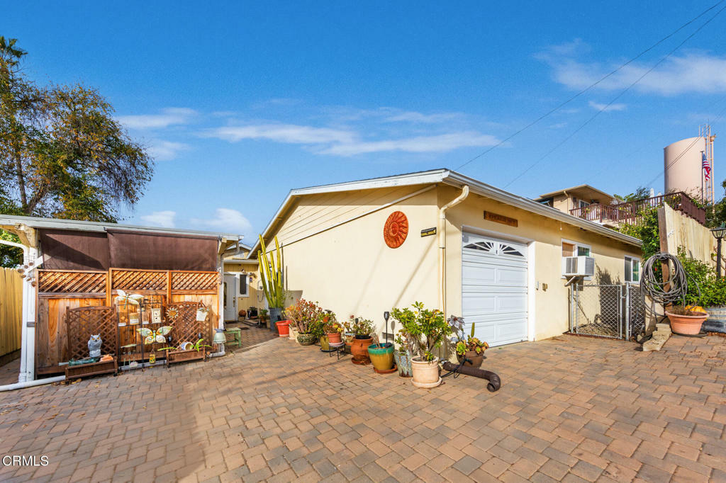 Property Photo:  75 Valley View Drive  CA 93022 