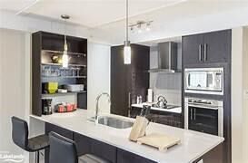 Property Photo: 9 Harbour Street E 2116-2118 ON L9Y 5C5