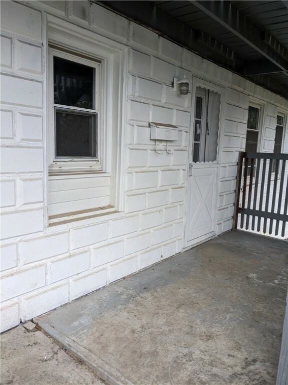 Property Photo:  325 North 3  PA 15057 