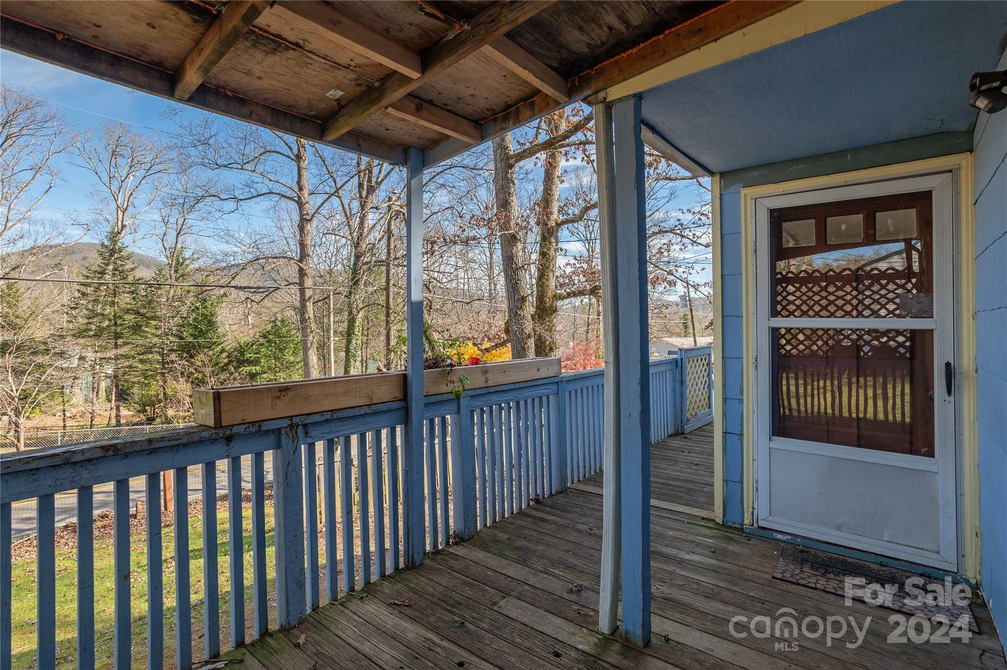 Property Photo:  109 N Fork Road  NC 28711 