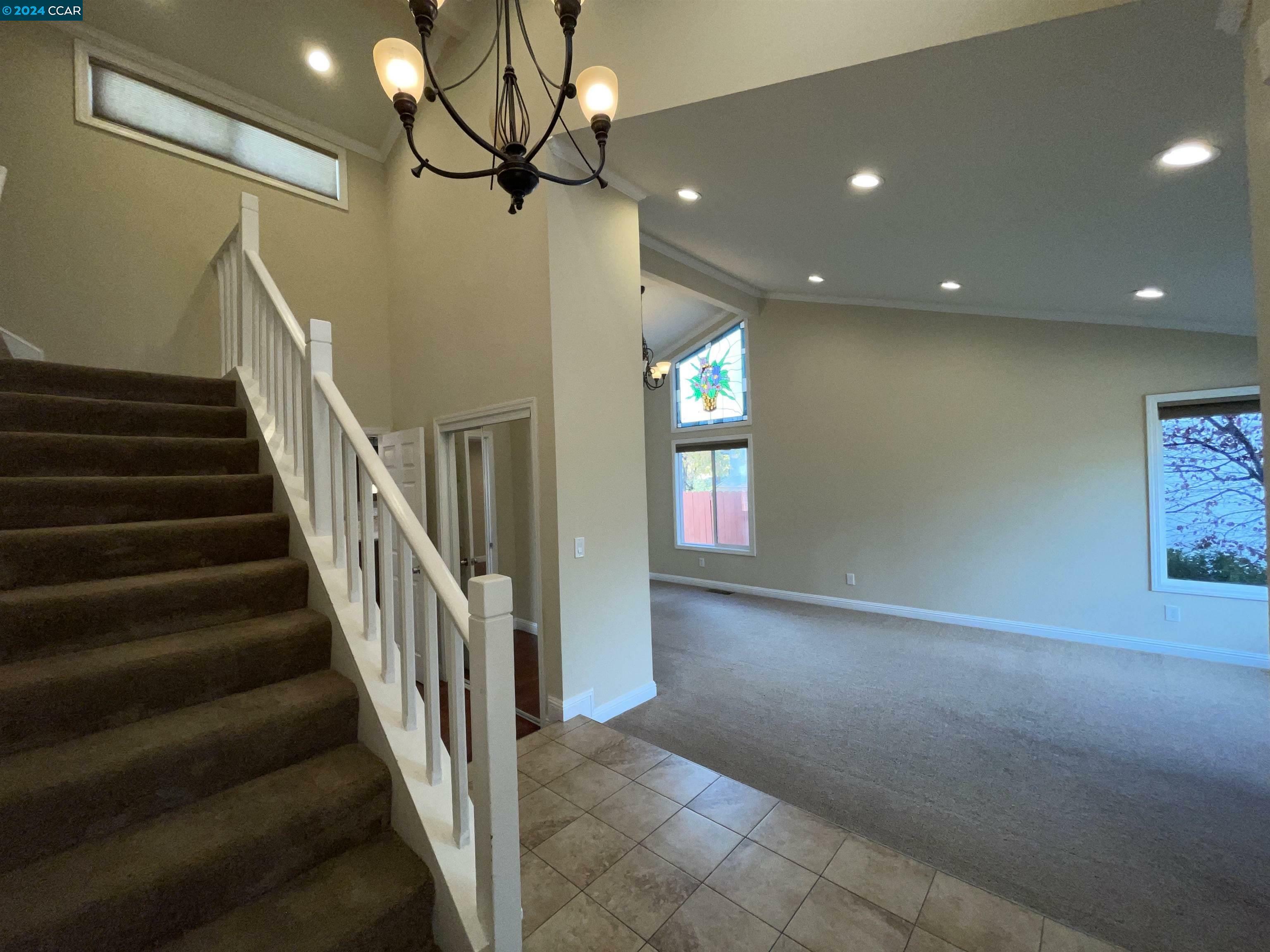 Property Photo:  3910 Alta Vista Circle  CA 94565 