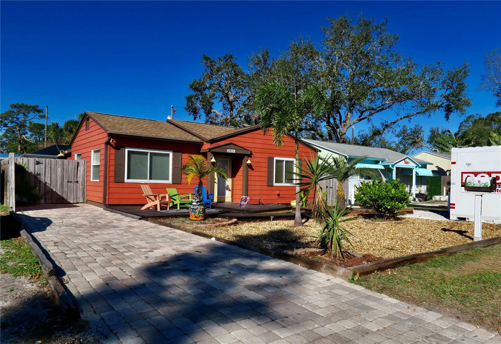 Property Photo:  2655 Miriam Street S  FL 33711 