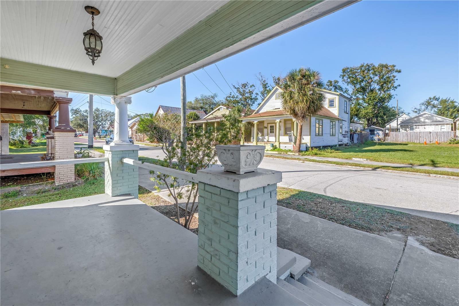 Property Photo:  2307 E 11th Avenue  FL 33605 