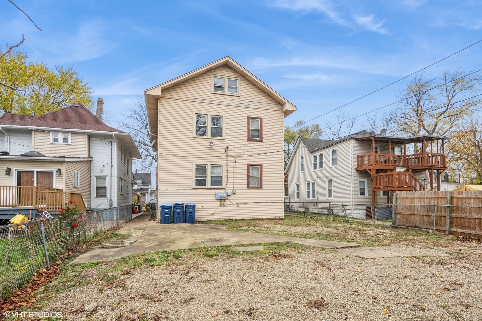 Property Photo:  1309 S 7th Avenue  IL 60153 