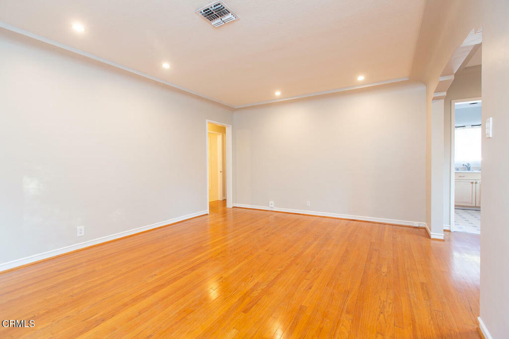 Property Photo:  114 N Berkeley Avenue  CA  