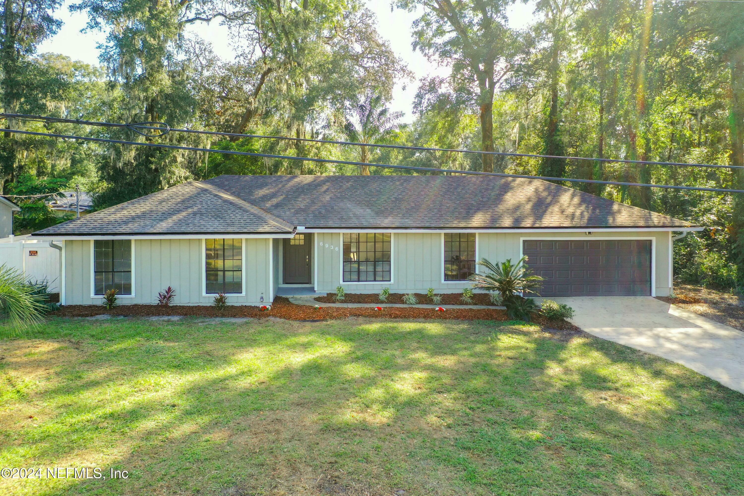 Property Photo:  6936 Oakwood Drive  FL 32211 