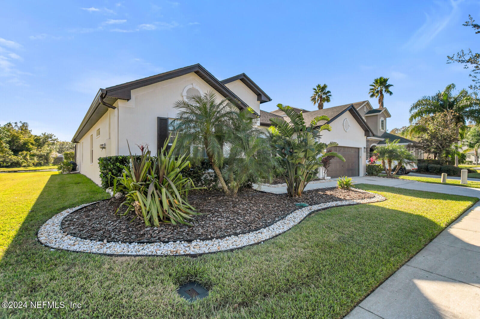 Property Photo:  3247 Grassglen Place  FL 33544 