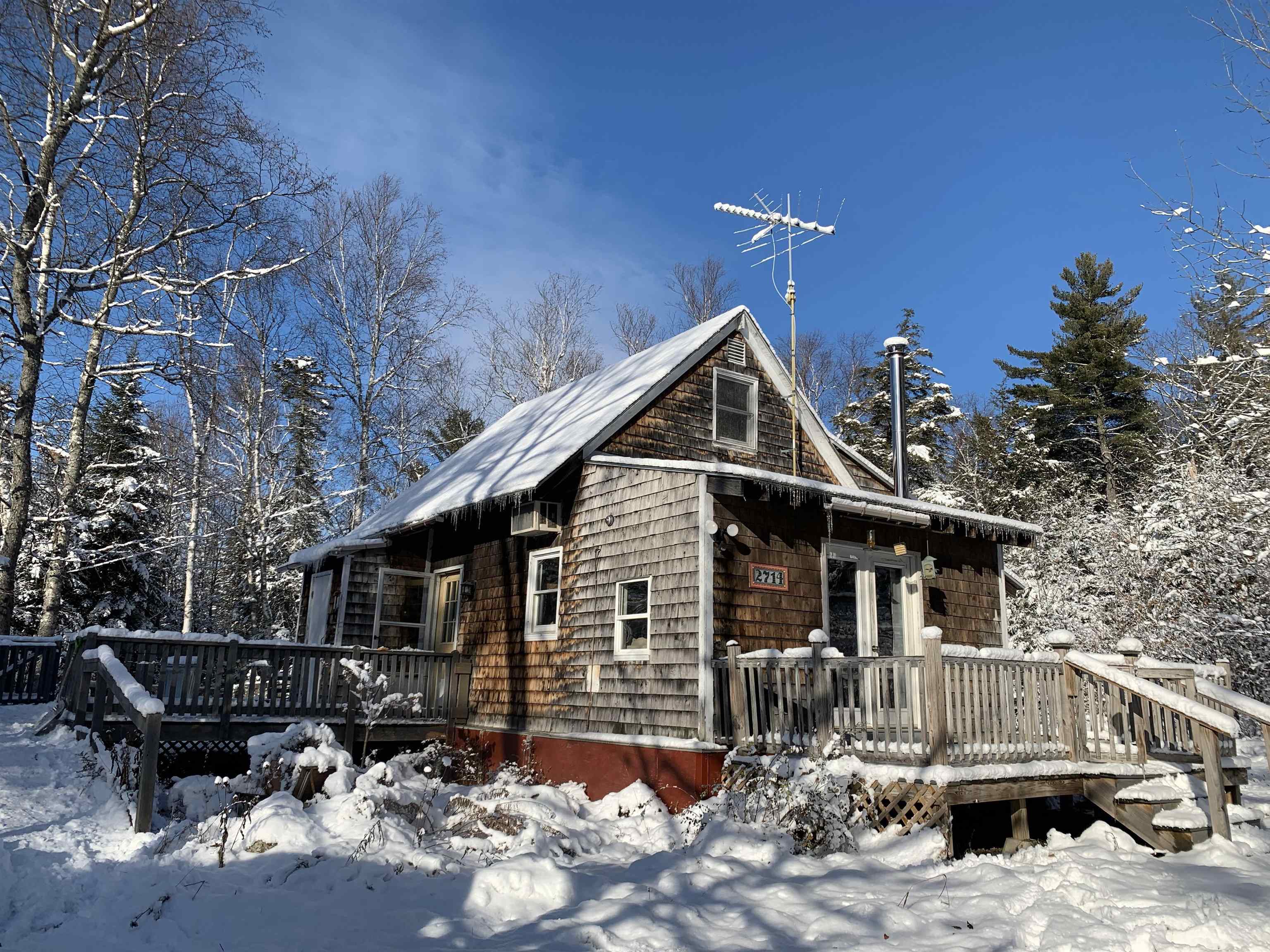 Property Photo:  2714 Wallace Hill Road  VT 05051 