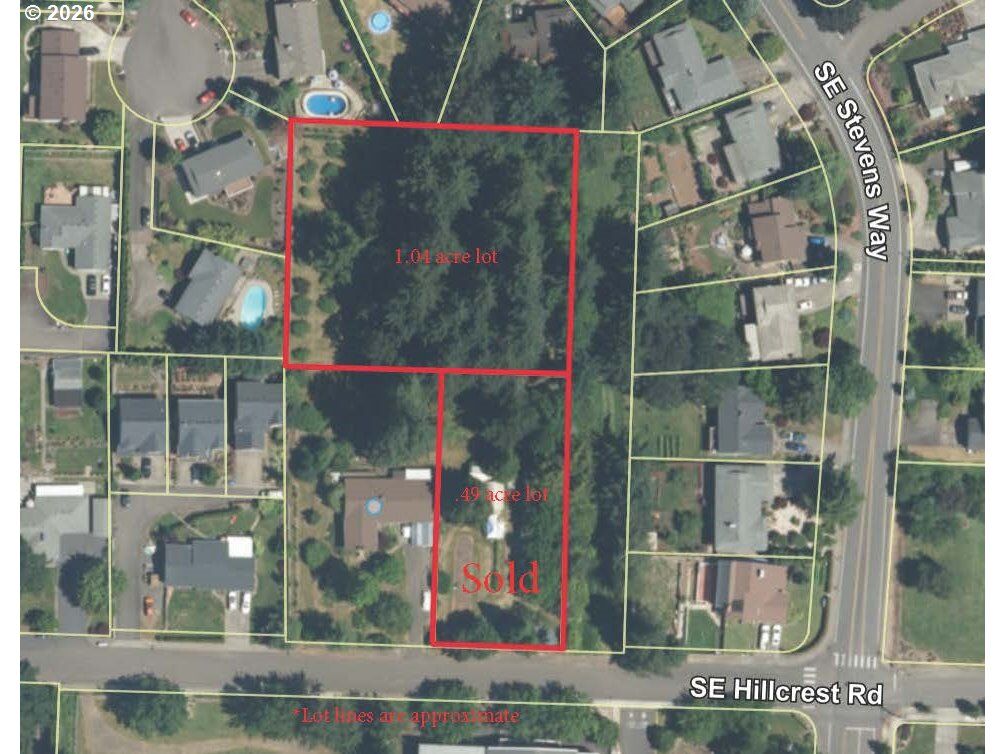 Property Photo:  SE Hillcrest Rd  OR 97086 