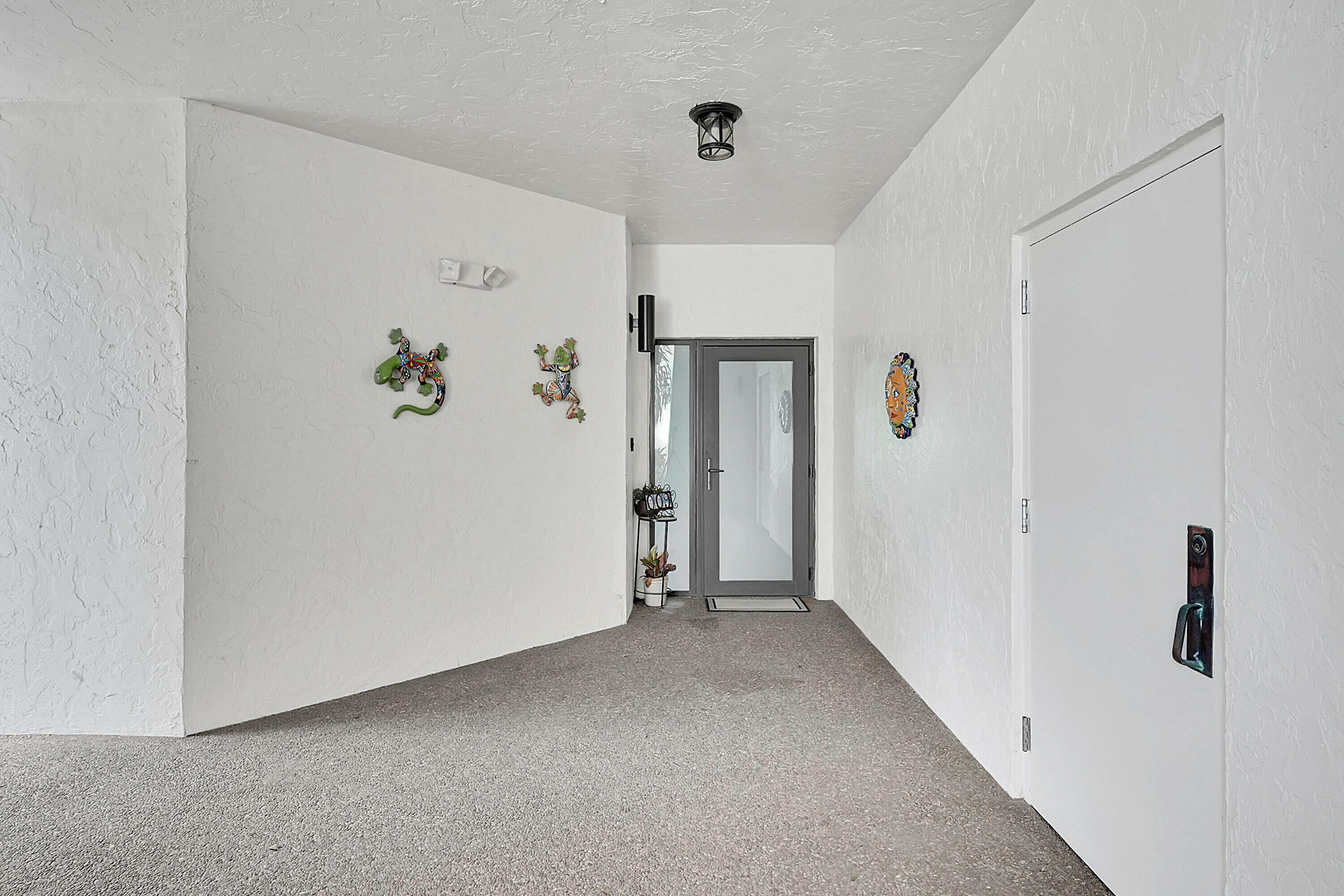 Property Photo:  800 Andrews Avenue 9  FL 33483 