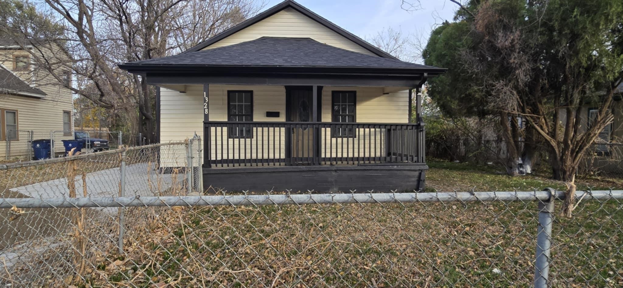 Property Photo:  1328 N Minneapolis  KS 67214 