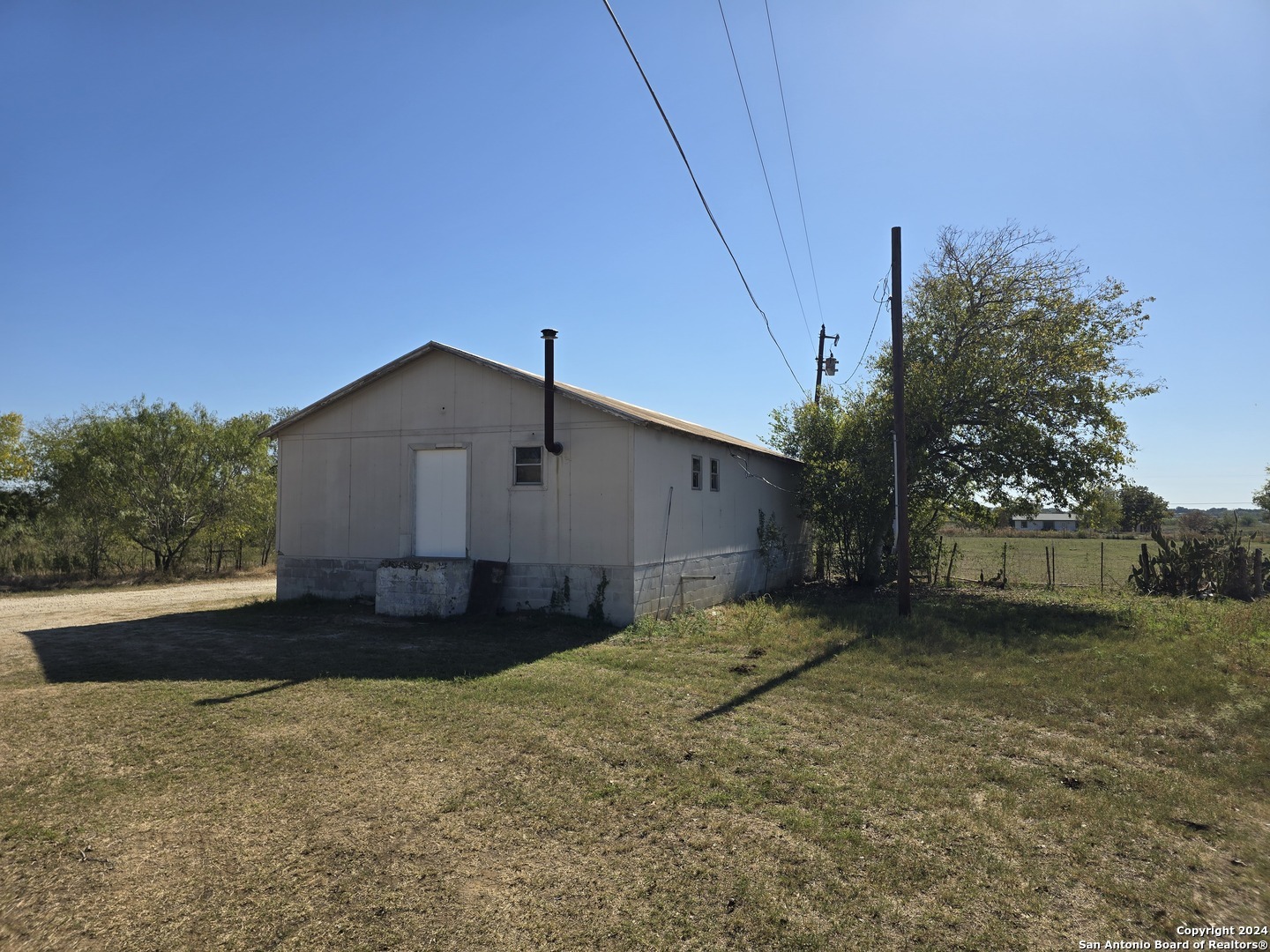 Property Photo:  0 County Road 664  TX 78016 