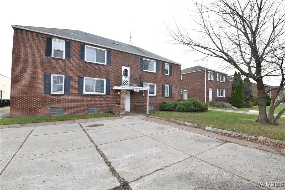 Property Photo:  1455 Sheridan Drive 6  NY 14217 