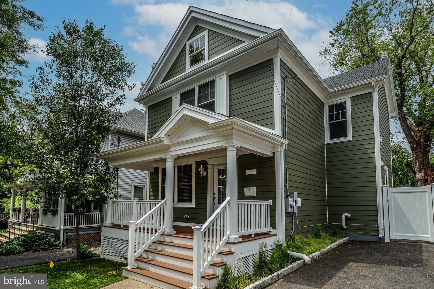 Property Photo:  44 Moore Street  NJ 08542 