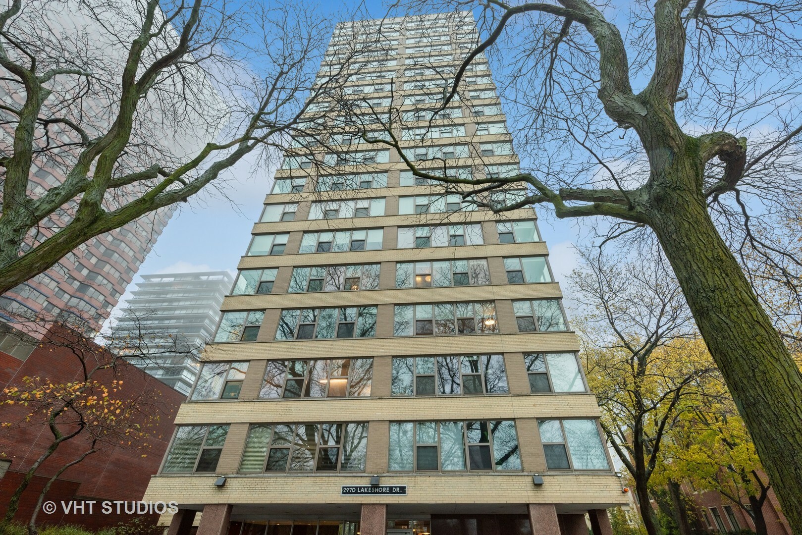 Property Photo:  2970 N Lake Shore Drive 12B  IL 60657 