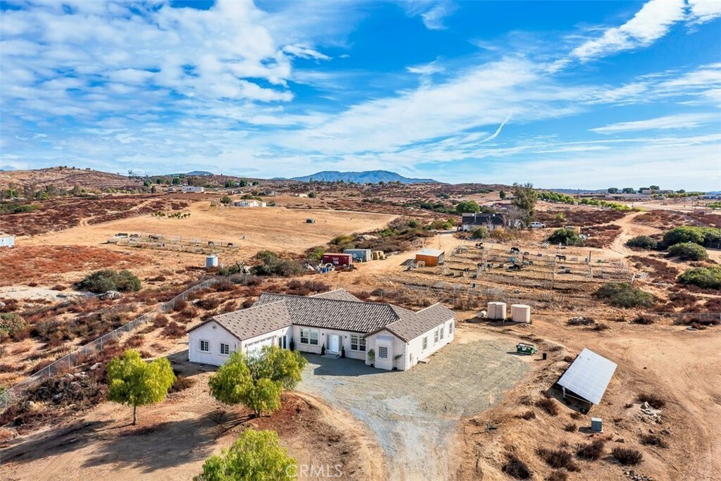 Property Photo:  38752 Ruth Road  CA 92544 