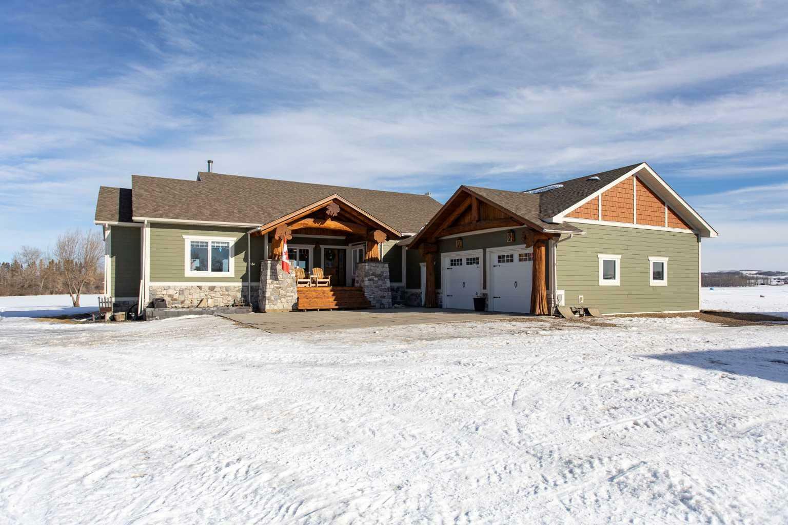 Property Photo:  37247 Range Road 264  AB T4E 1J5 