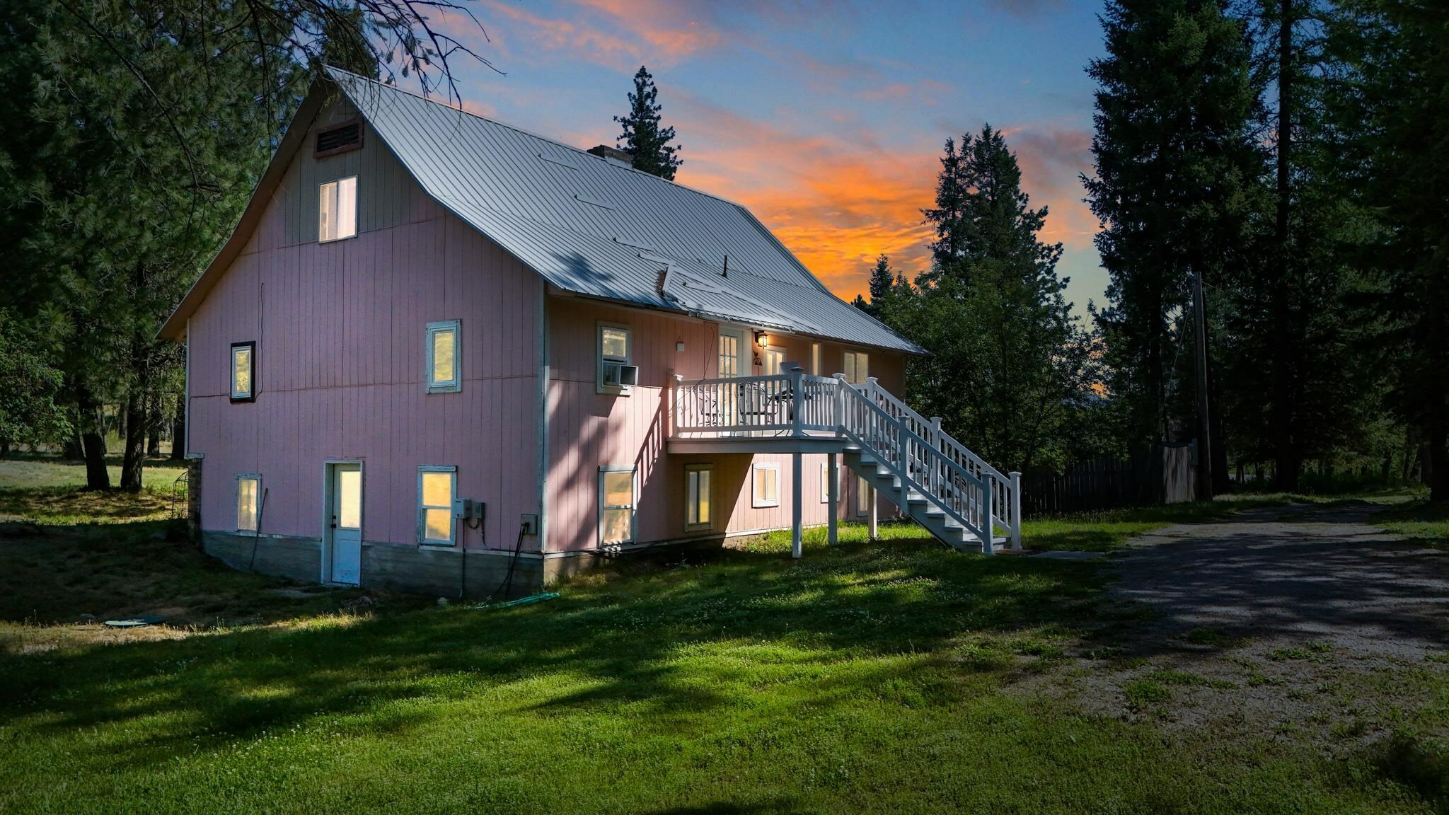 Property Photo:  12915 E Frideger Rd  WA 99009 